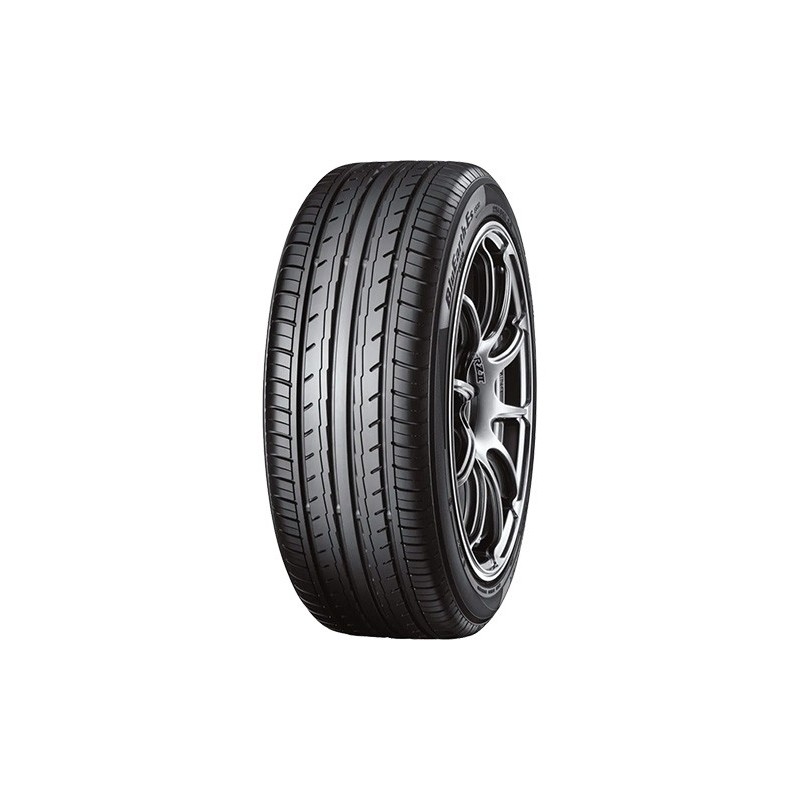 YOKOHAMA - 215/55 VR16 TL 97V YOKO BLUEARTH ES32 XL - 2155516 - CBA YOKOHAMA - 215/55 VR16 TL 97V YOKO BLUEARTH ES32 XL - 2155516 - CBA